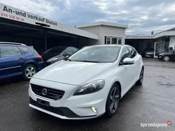 Biały Używany 2014 Volvo V40 Kombi | 39 900 zł (Uczciwa cena)