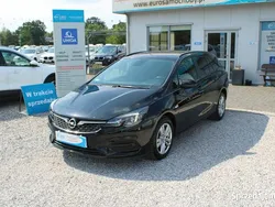 Czarny Używany 2020 Opel Astra Edition Hatchback | 36 900 zł (Dobra cena)