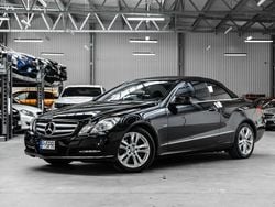 Czarny (metalik) Używany 2012 Mercedes E350 Kabriolet | 113 850 zł