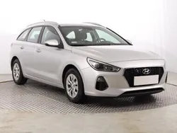 Srebrny Używany 2018 Hyundai i30 Kombi | 43 999 zł (Uczciwa cena)
