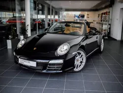 Czarny Używany 2009 Porsche 911 Carrera 4 Kabriolet | 419 900 zł