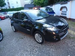 Czarny Używany 2011 Renault Clio III Hatchback | 22 900 zł (Drogi)