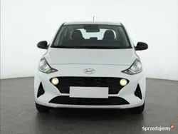 Biały Używany 2021 Hyundai i10 Hatchback | 45 499 zł (Dość drogi)