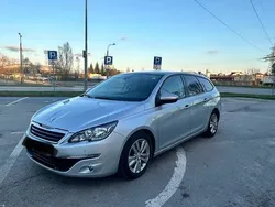 Srebrny Używany 2014 Peugeot 308 Kombi | 27 600 zł (Dość drogi)