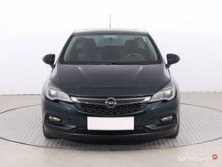 Zielony Używany 2015 Opel Astra Hatchback | 35 999 zł (Dość drogi)