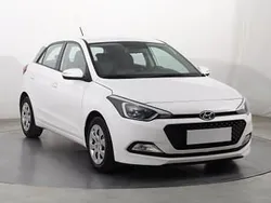 Biały Używany 2016 Hyundai i20 Hatchback | 35 999 zł (Dość drogi)