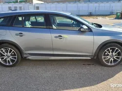 Używany 2015 Volvo V60 CC Kombi | 75 500 zł