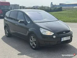 Czarny Używany 2009 Ford S-MAX S Minivan | 13 900 zł