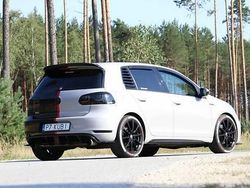 Czarny Używany 2010 VW Golf VI GTI Hatchback | 52 000 zł