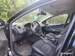 Czarny Używany 2013 Ford Mondeo Kombi | 31 000 zł (Dobra cena)