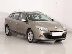 Złoty Używany 2010 Renault Mégane III Kombi | 18 499 zł (Uczciwa cena)