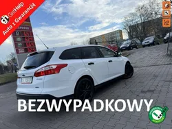 Czarny (metalik) Używany 2014 Ford Focus Kombi | 24 900 zł (Uczciwa cena)