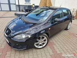 Czarny Używany 2010 Seat Leon Sedan/Limuzyna | 14 800 zł (Dobra cena)