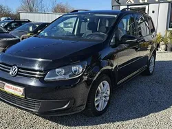 Czarny Używany 2010 VW Touran Minivan | 25 500 zł (Dość drogi)