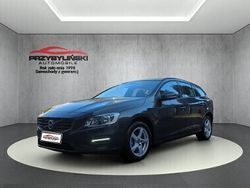 Szary Używany 2016 Volvo V60 Kombi | 43 000 zł (Dobra cena)