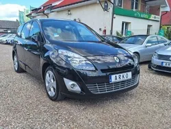 Czarny Używany 2009 Renault Scénic III Minivan | 15 900 zł (Dobra cena)