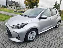 Srebrny (metalik) Używany 2023 Toyota Yaris Comfort Hatchback | 63 900 zł (Uczciwa cena)