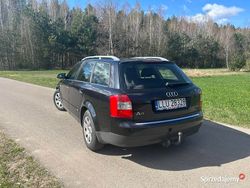 Czarny Używany 2004 Audi A4 Kombi | 9900 zł