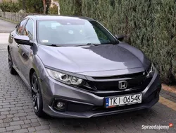 Szary Używany 2020 Honda Civic Sport Sedan/Limuzyna | 77 900 zł (Dość drogi)