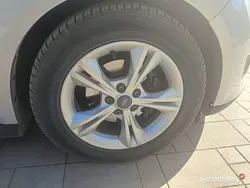 Srebrny Używany 2015 Ford C-MAX Minivan | 26 000 zł (Uczciwa cena)