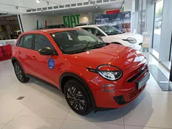 Lakier metalizowany pomarańczowy sole Nowe 2025 Fiat 600 Pop SUV | 92 900 zł (Uczciwa cena)