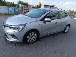 Szary Używany 2020 Renault Clio V Hatchback | 42 900 zł (Uczciwa cena)