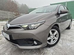 Brązowy Używany 2016 Toyota Auris Hatchback | 39 400 zł (Uczciwa cena)