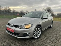 Srebrny (metalik) Używany 2016 VW Golf VII Highline Kombi | 49 900 zł (Uczciwa cena)