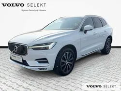 Biały Używany 2021 Volvo XC60 SUV | 159 900 zł (Uczciwa cena)