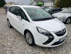 Biały Używany 2012 Opel Zafira Minivan | 25 900 zł (Uczciwa cena)