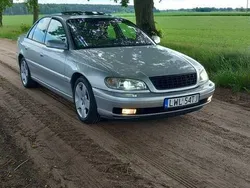 Srebrny Używany 2001 Opel Omega Sedan/Limuzyna | 8900 zł