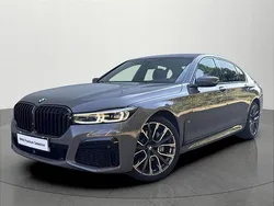 Szary bernina z bursztynowym połyskiem metalizowany Używany 2021 BMW 740L Executive Sedan/Limuzyna | 329 900 zł