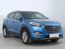 Niebieski Używany 2016 Hyundai Tucson SUV | 64 999 zł (Uczciwa cena)