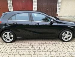 Czarny Używany 2013 Mercedes A180 Urban Hatchback | 44 900 zł (Uczciwa cena)