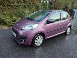 Inny kolor Używany 2014 Peugeot 107 Hatchback | 16 900 zł