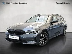 Szary mineralny metalizowany Używany 2021 BMW 320 Advantage Kombi | 149 900 zł