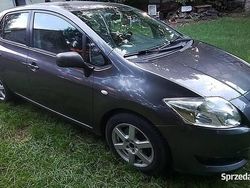 Używany 1999 Toyota Auris | 12 000 zł (Uczciwa cena)