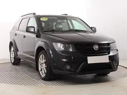 Czarny Używany 2014 Fiat Freemont SUV | 39 999 zł (Uczciwa cena)