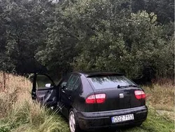 Czarny Używany 2001 Seat Leon Sedan/Limuzyna | 2000 zł (Dobra cena)
