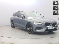 Niebieski Używany 2022 Volvo V60 Momentum Kombi | 104 850 zł (Drogi)
