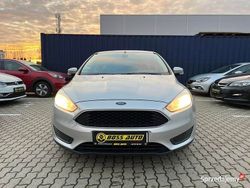 Szary Używany 2015 Ford Focus Kombi | 23 000 zł (Uczciwa cena)