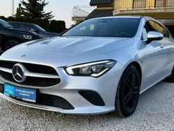 Srebrny Używany 2021 Mercedes CLA200 Luxury Kombi | 91 900 zł (Uczciwa cena)