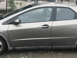 Szary Używany 2008 Honda Civic Hatchback | 18 000 zł (Uczciwa cena)