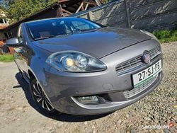 Szary Używany 2011 Fiat Bravo Hatchback | 14 999 zł (Uczciwa cena)