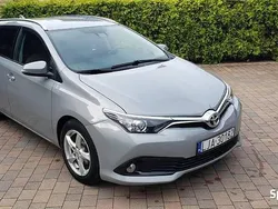 Używany 2018 Toyota Auris Kombi | 42 900 zł (Dobra cena)