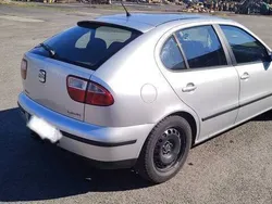 Srebrny Używany 2001 Seat Leon Hatchback | 3500 zł