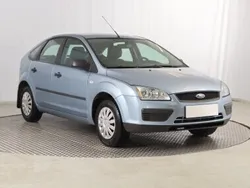 Niebieski Używany 2007 Ford Focus Hatchback | 9499 zł (Uczciwa cena)