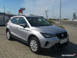 Srebrny (metalik) Używany 2022 Seat Arona Style SUV | 69 900 zł (Uczciwa cena)