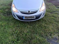 Srebrny Używany 2011 Opel Corsa Hatchback | 6499 zł (Dobra cena)