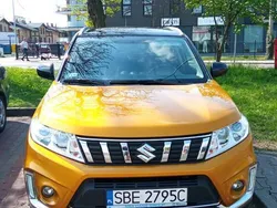 Czarny Używany 2019 Suzuki Vitara SUV | 73 000 zł (Uczciwa cena)